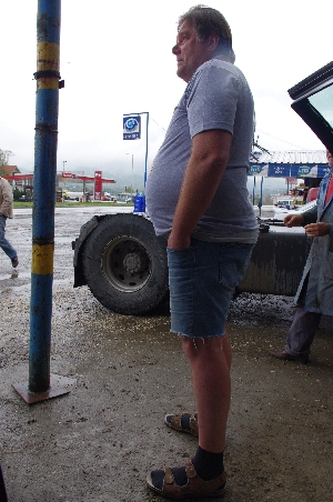 schlechtes Wetter + schlechter Schrauber = schlechte Laune 06-05-schlechtes_wetter_bei_einem_schlechten_schrauber_-_jogi_is_not_amused